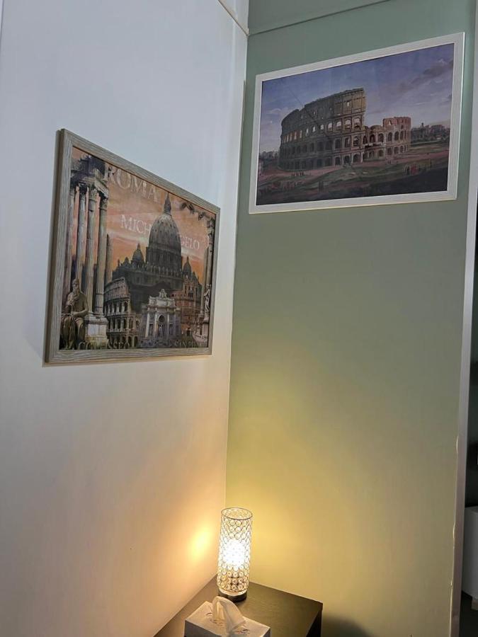 Apartamento La Rosa Di Roma Colosseo Exterior foto
