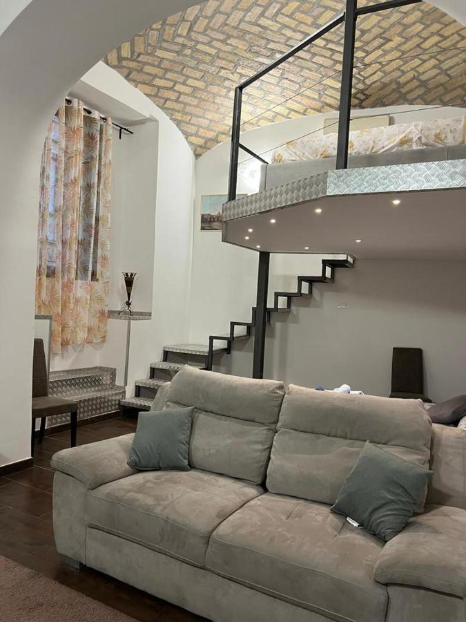 Apartamento La Rosa Di Roma Colosseo Exterior foto