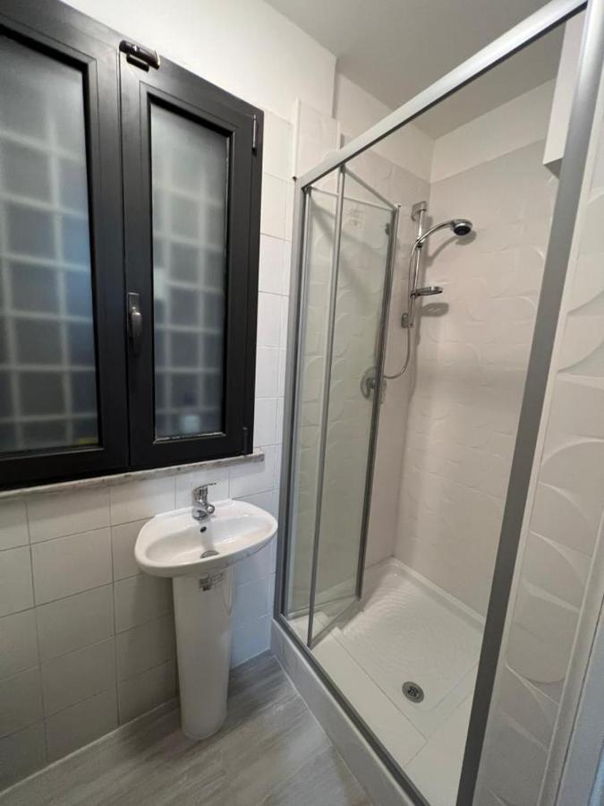 Apartamento La Rosa Di Roma Colosseo Exterior foto